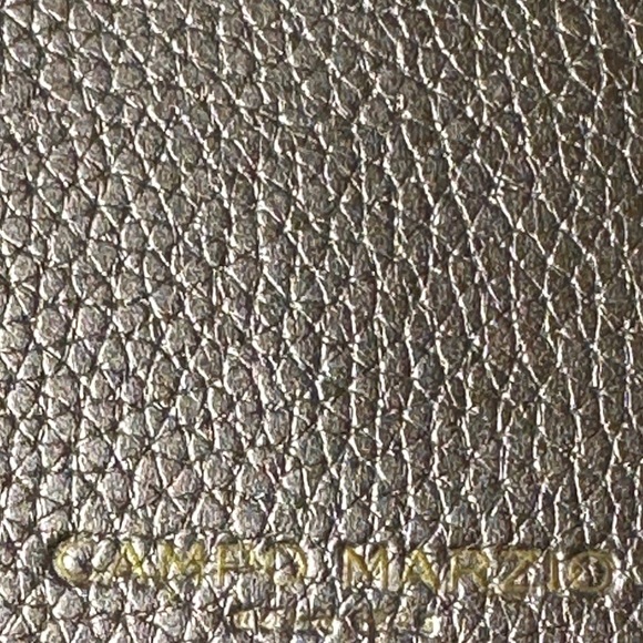 NWT/NIB Campo Marzio Unisex Leather Passport Holder. Retail $55.00 - Picture 6 of 7